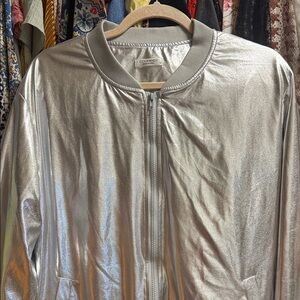 NWOT COOFANDY Silver Women's Bomber Jacket MEDIUM